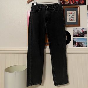 Pacsun mom jeans size 26:)